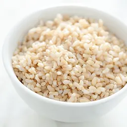 糙米饭（熟）的照片