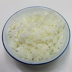 米饭（白米，熟）的照片